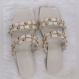 Cult Gaia Estelle Sandals in Off White